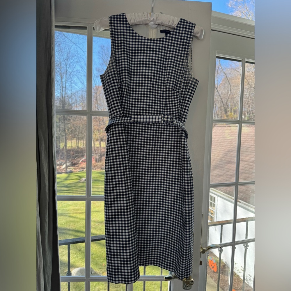 Jcrew belted navy blue and white dress size 6
